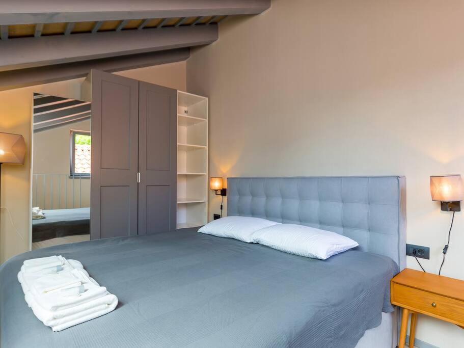 Loft De24 By Irundo Apartment Ровин Екстериор снимка